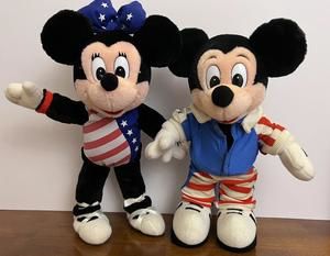 Mickey Minnie Mouse Olympics USA American Disney Plush Moveable Figure 14” PAIR